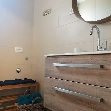 With Spa-barkica Amareta Апартаменты Масленица